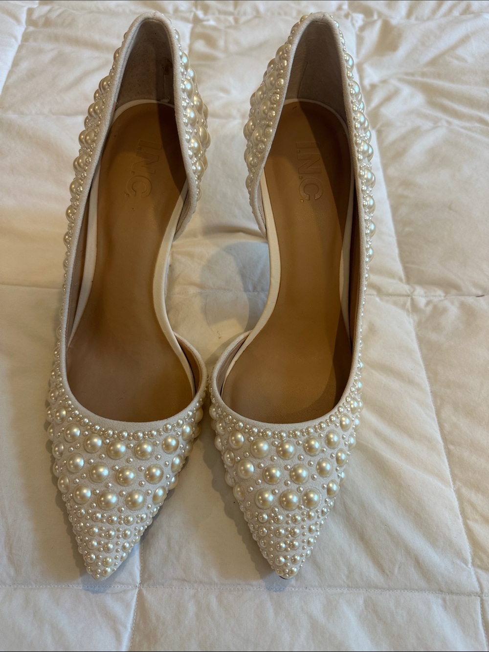 INC International Concepts White Pearl-Embellished Pointed Toe Pumps. Never worn - Picture 2 of 5